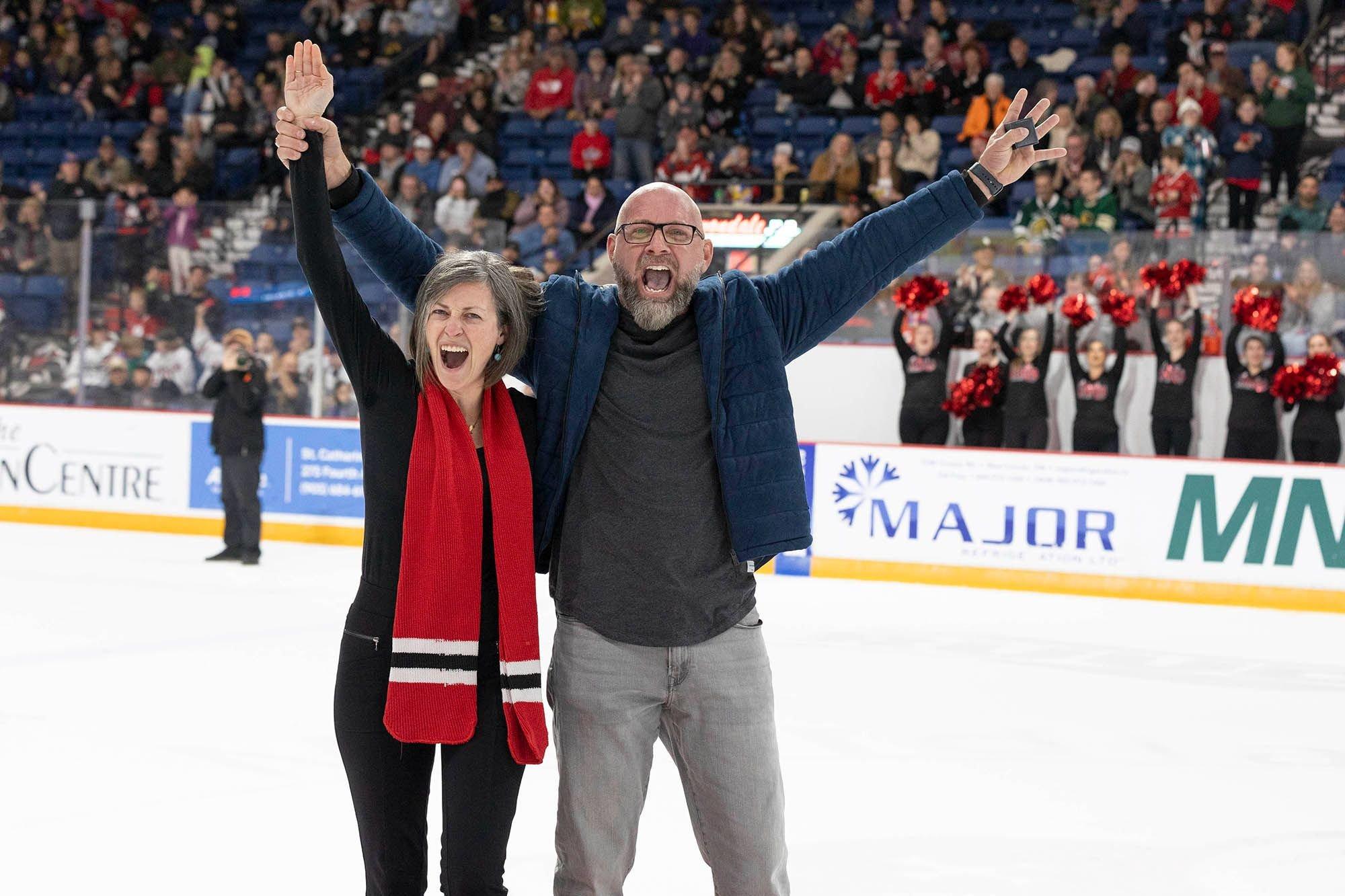 carousel-hero-element image-14